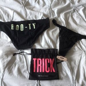 BNWT Victoria’s Secret 2 pantie Halloween Pack! M